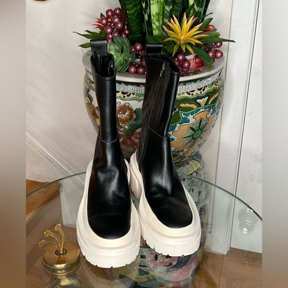 EQUITARE Women's Black Arlene Boots Black with White Sole - Picture 5 of 8